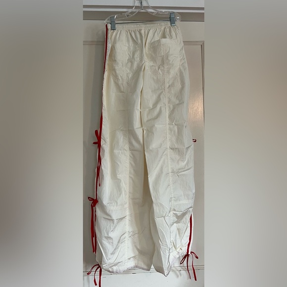 The Bowline Parachute Pants By Anthropologie Creme/Red stripe NWT - Picture 5 of 12